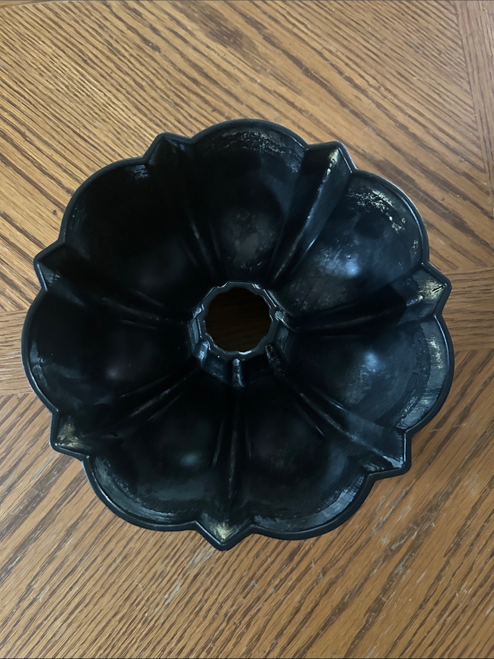 Vintage Gold Hombre Bundt Pan Mold - Picture 6 of 7